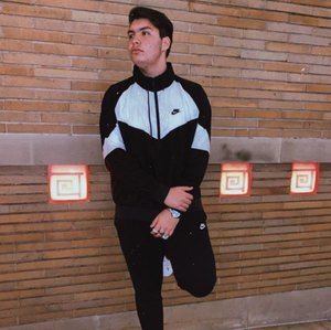 Meet your Posher, Brandon alejandro